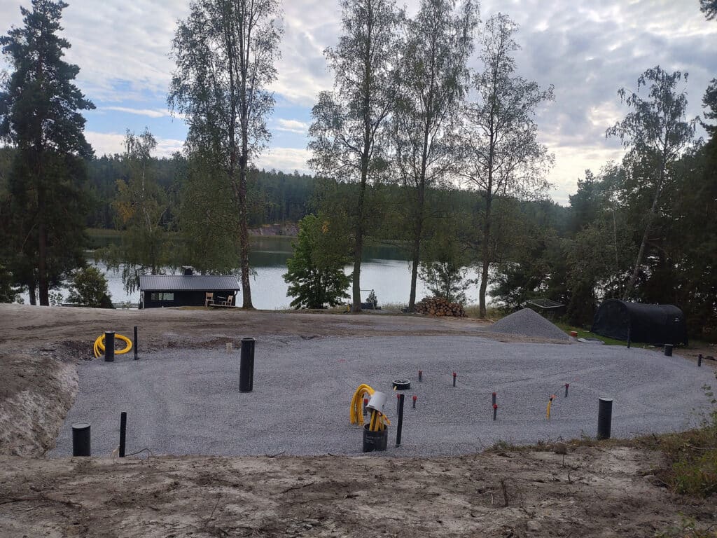 Maanrakennuspalvelut 6 Talon pohjatyöt kaivinkoneella