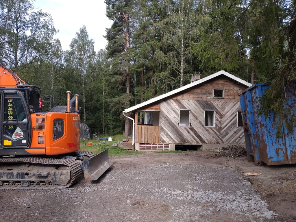 Vaihtolava rakennustyömaalla